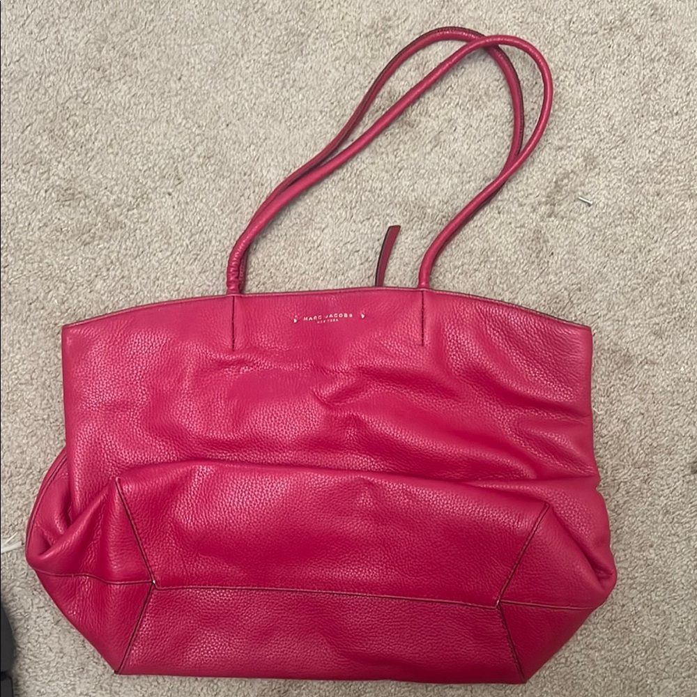 Marc Jacobs Red Tote Bag Spacious Leather